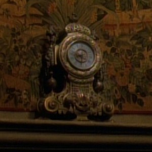 Eine Uhr des 19. Jahrhunderts im Holoroman Janeway Lambda Eins