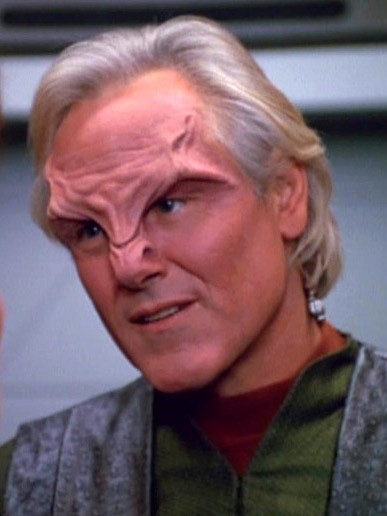 Trabe Mabus.jpg