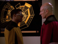 La Forge präsentiert Picard die Massenvernichtungswaffe.jpg