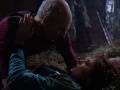 Picard und Crusher in der Höhle.jpg