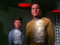 McCoy und Kirk im Transporterraum.jpg