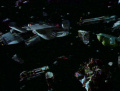 Voyager und Val Jean durchfliegen Trümmerfeld.jpg